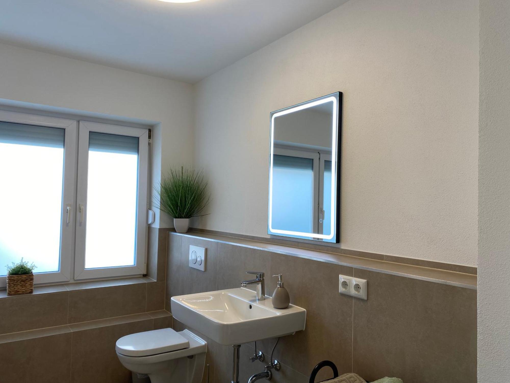 Modern Living Apartment - Naehe Krankenhaus, Altstadt, Bahnhof - 3-Zimmer Amberg Extérieur photo