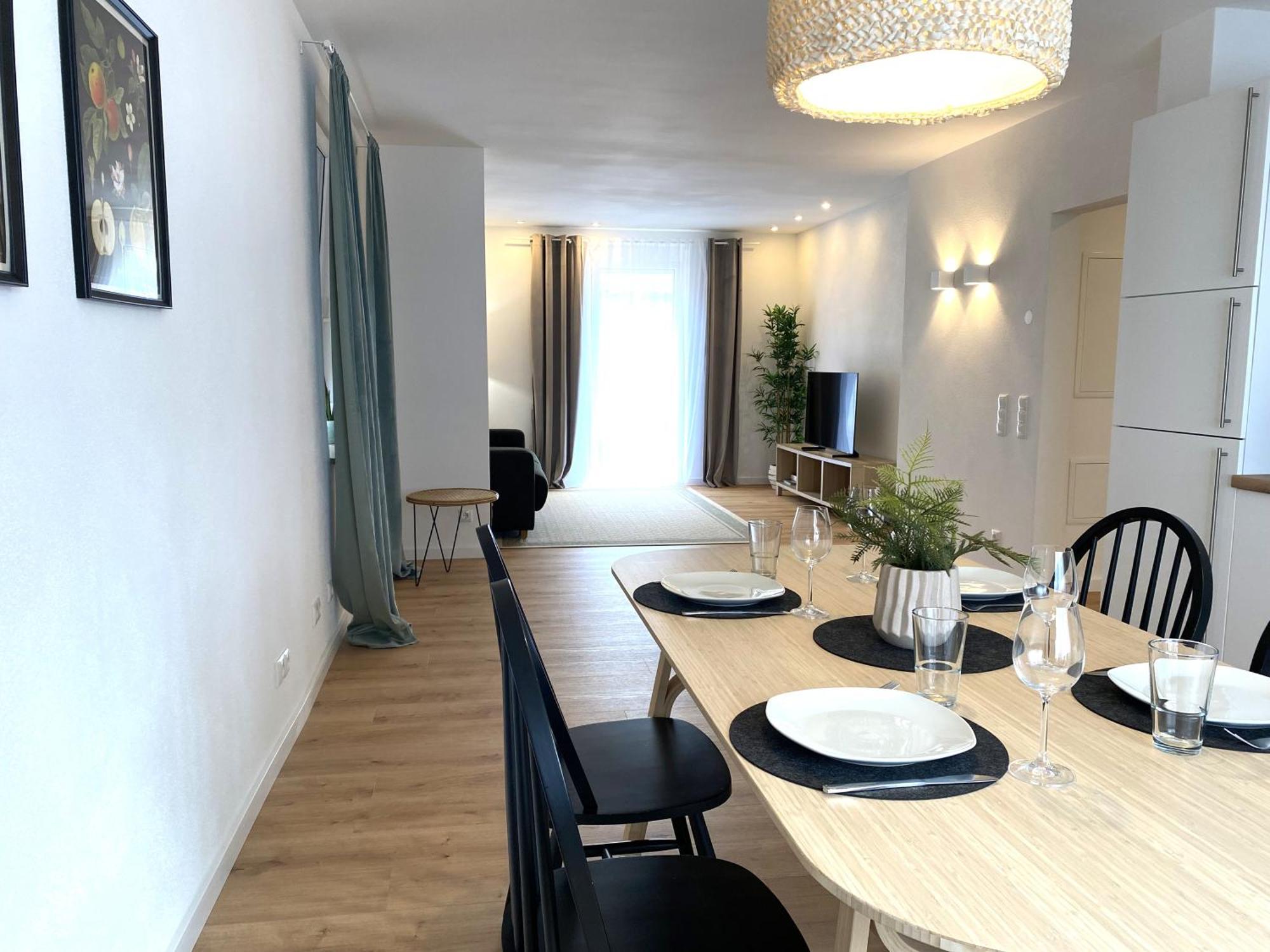 Modern Living Apartment - Naehe Krankenhaus, Altstadt, Bahnhof - 3-Zimmer Amberg Extérieur photo
