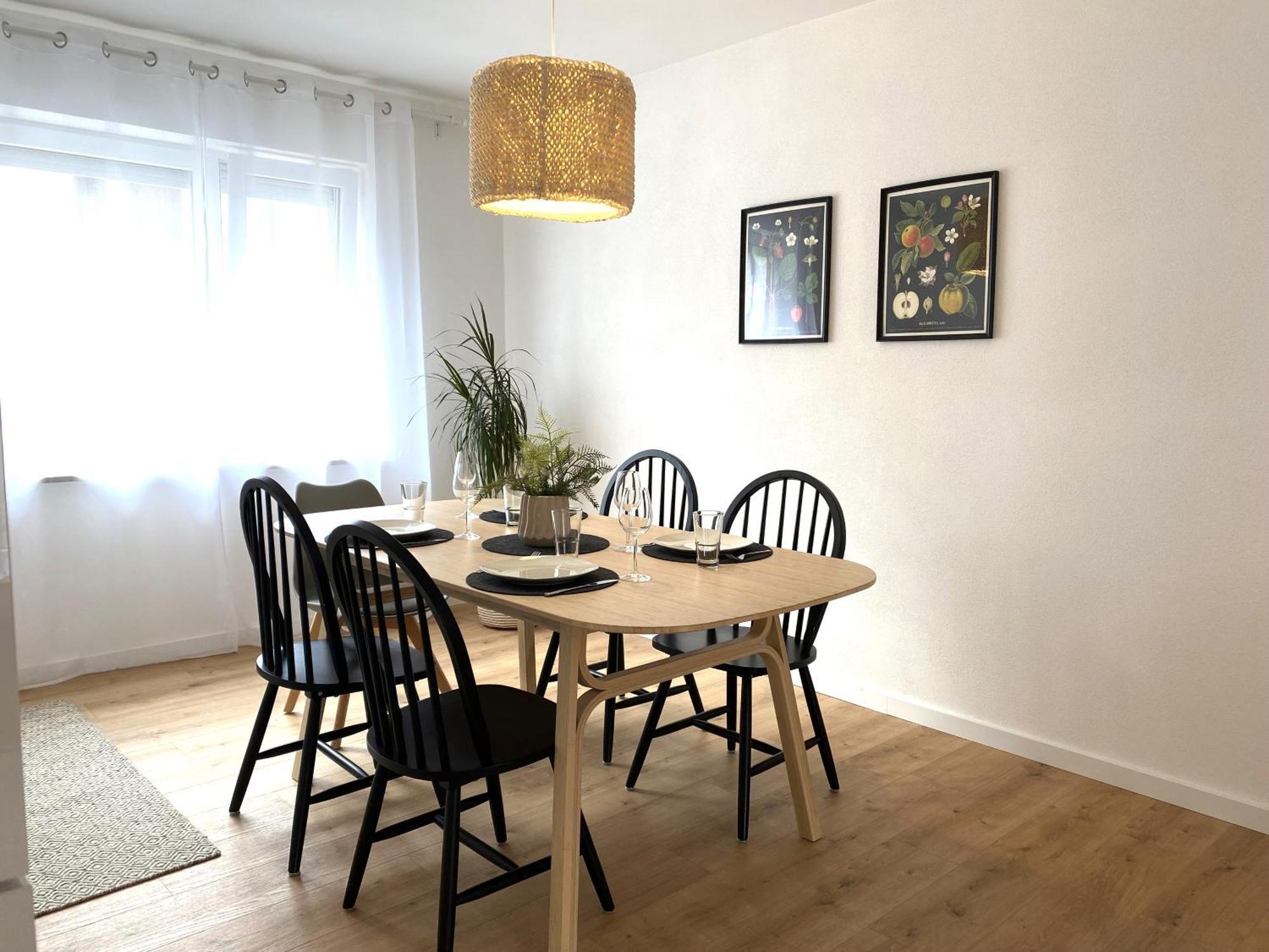Modern Living Apartment - Naehe Krankenhaus, Altstadt, Bahnhof - 3-Zimmer Amberg Extérieur photo